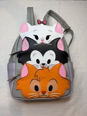 Loungefly Disney Parks
Aristocats Marie Figaro Oliver
Backpack